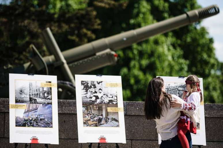 Memorial de vítimas da guerra criado em Berlim