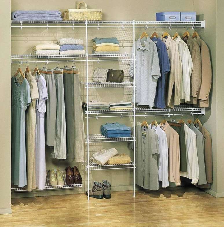 6. Modelo simples de closet aramado – Foto: Fashion Closet