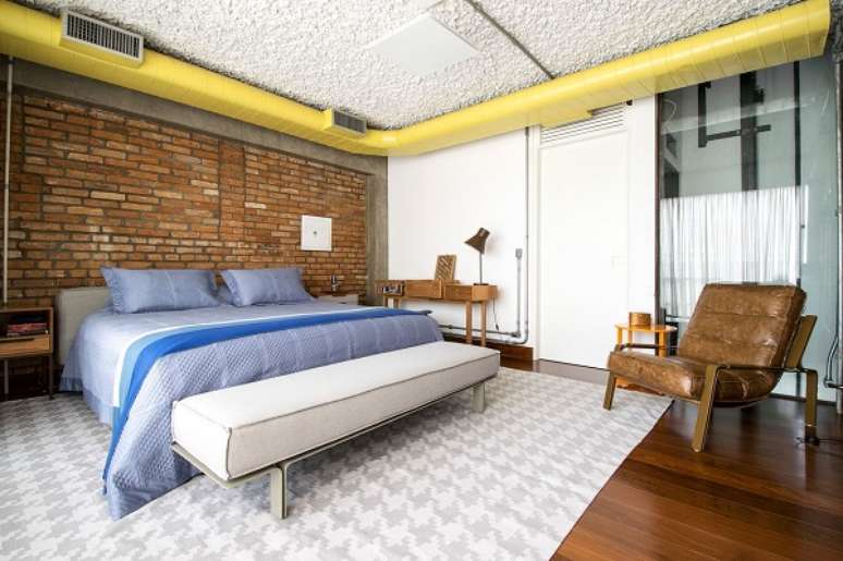 25. Ideias para parede de quarto com tijolo – Foto AM Studio Arquitetura