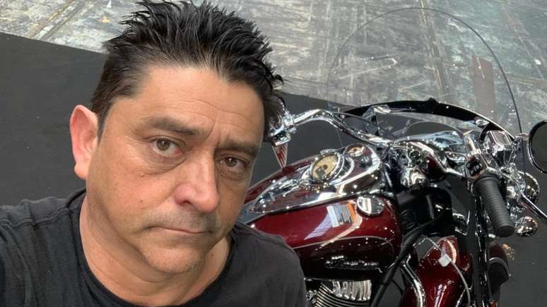 Reinaldo disse que hoje tem uma vida muito melhor do que tinha no Brasil