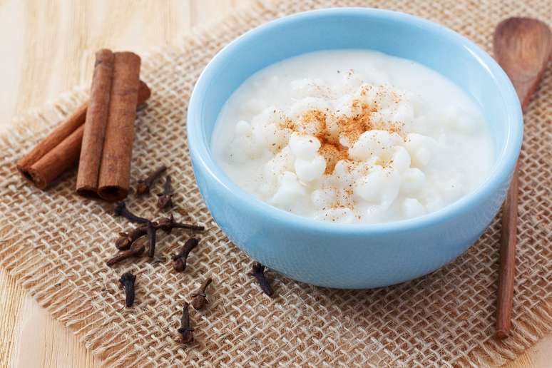 4. Receita de canjica simples com canela e cravo – Foto iStock