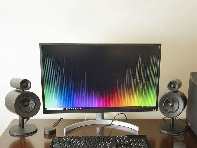 J&aacute; as caixas de som tamb&eacute;m possuem pr&oacute;s e contras (Reprodu&ccedil;&atilde;o/Internet)