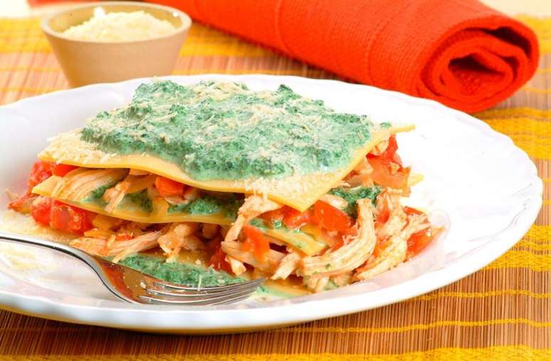 Lasanha de frango com creme de espinafre &ndash; Foto: Reprodu&ccedil;&atilde;o