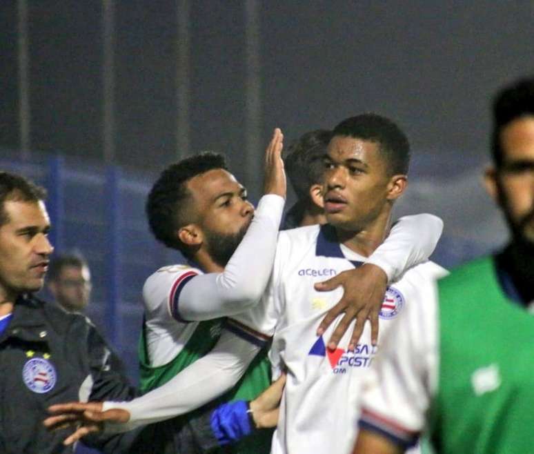 Marcelo Ryan comemorando gol do Bahia (Foto: Twitter oficial do Bahia)