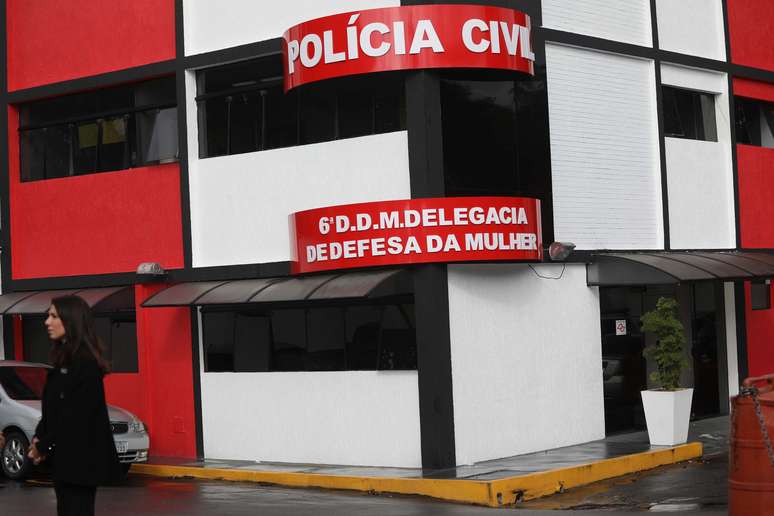 Homem é investigado por assediar 21 psicólogas durante consultas