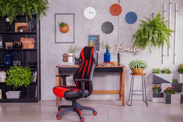 7. Cadeira ergonômica gamer – Foto Mobly