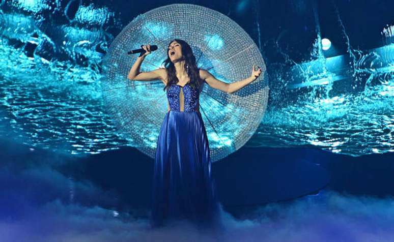 A montenegrina Vladana Vucinic durante sua apresentação no Eurovision
