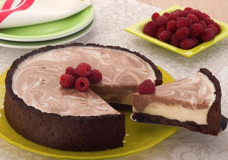 Cheesecake mesclado – Foto: Guia da Cozinha