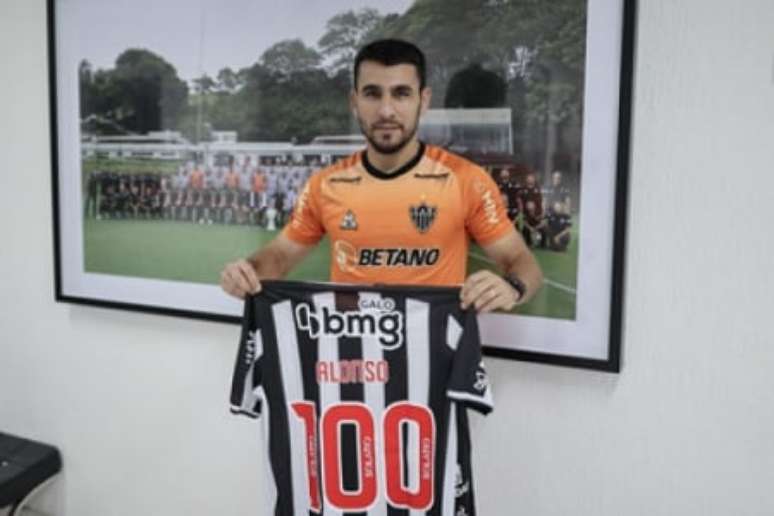 Junior Alonso foi homenageado pelo Atlético-MG (Pedro Souza/Atlético-MG)