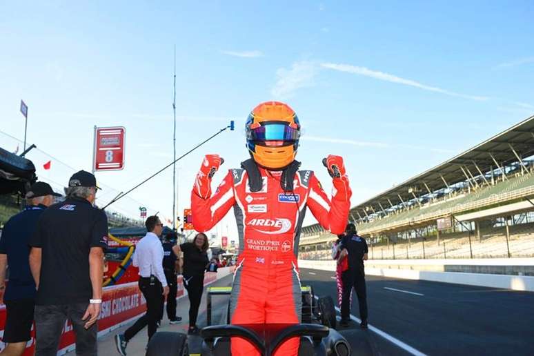 Quinn venceu as três corridas do fim de semana 