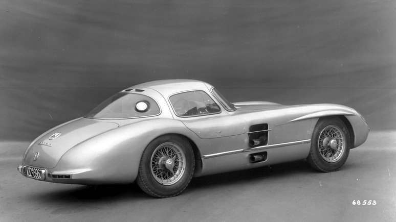 Mercedes 300 SLR Uhlenhaut Coupé: velocidade máxima de 290 km/h em 1956