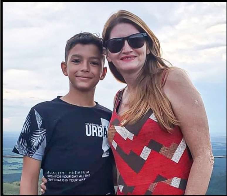 Mãe e filho estão entre as vítimas