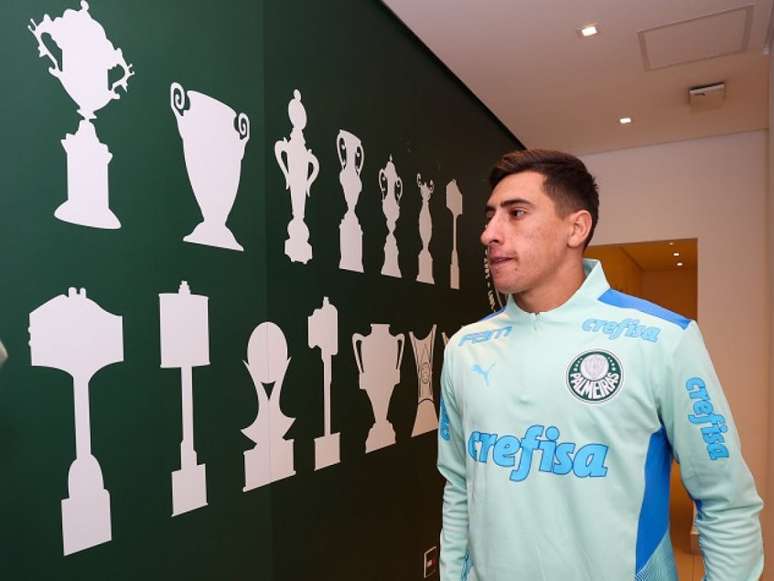 Miguel Merentiel chegou ao Palmeiras e já conheceu as instalações do CT (Foto: Fabio Menotti/Palmeiras)