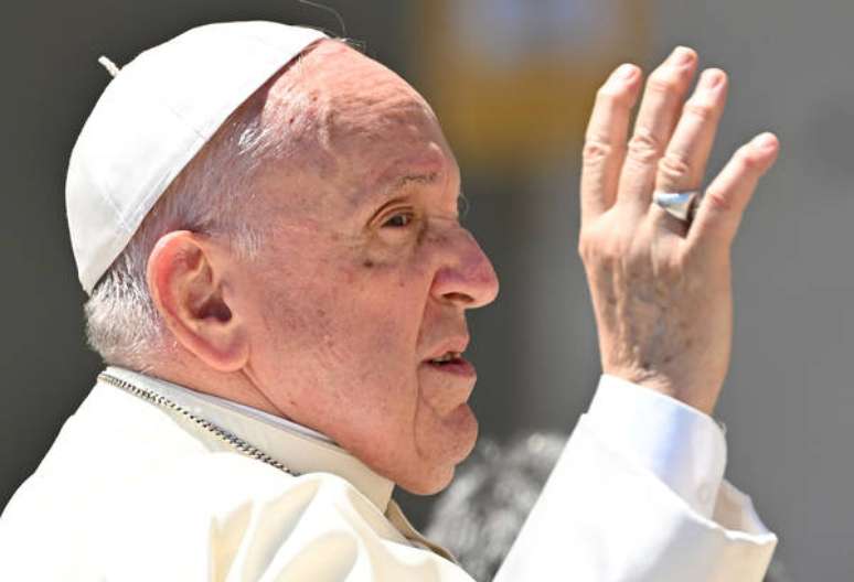 Papa Francisco durante uma audiência geral no Vaticano