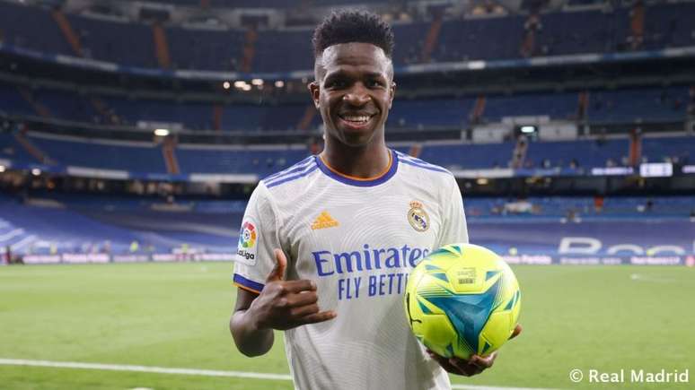 Vinícius Júnior deve acertar renovação com o Real Madrid (Foto: Divulgação / Real Madrid)