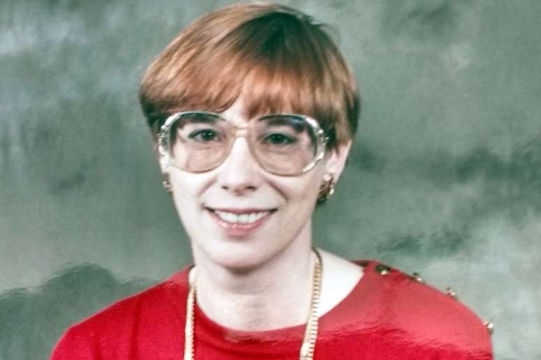 Esta foto de Sarah, datada da década de 1980, foi a primeira que Steve viu