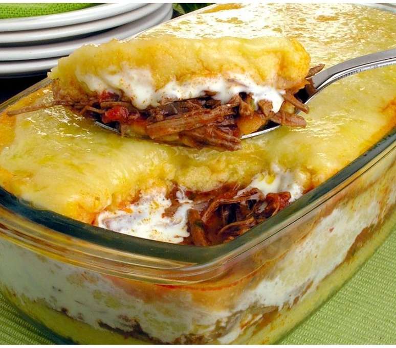 Polenta gratinada com costela |