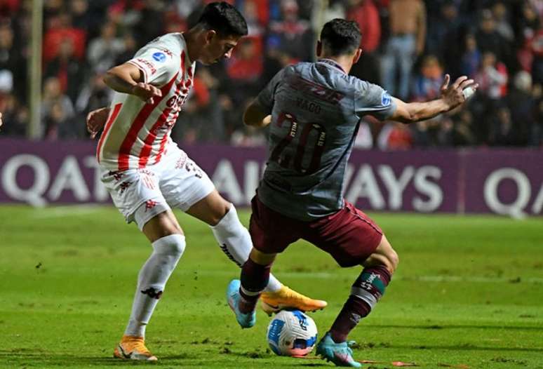 Fluminense empatou com o Santa Fe-ARG na última rodada da Sul-Americana (Foto: Jose ALMEIDA / AFP)