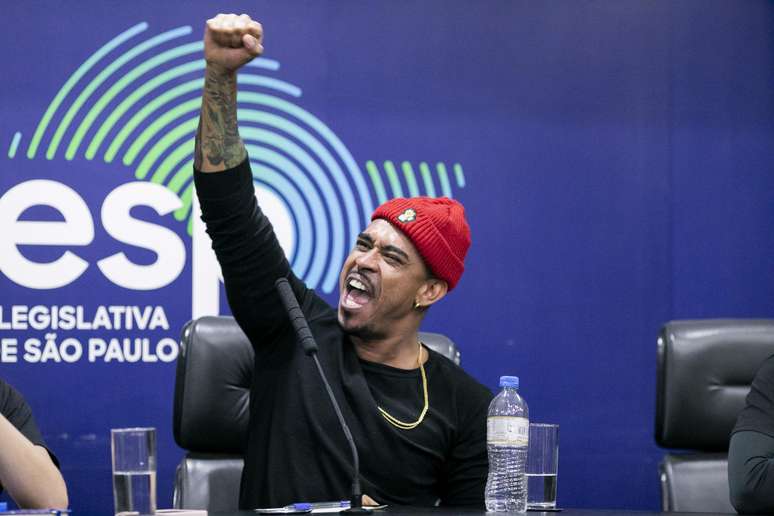 Ewerton Carvalho durante evento na Assembleia Legislativa de São Paulo