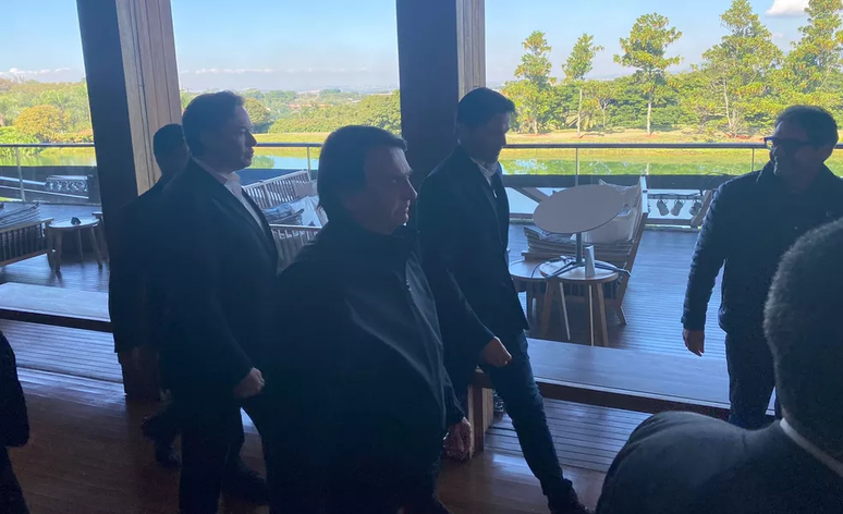 Bolsonaro recebe Musk em hotel de luxo de São Paulo