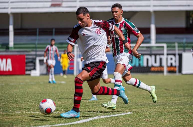 Fluminense venceu o Flamengo na semifinal da Copa Rio Sub-17 (Foto: Paula Reis/CRF)