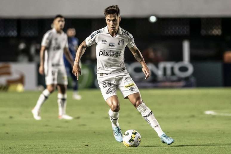 O volante Vinícus Zanocelo está empestado ao Santos até o meio de 2023 (Foto: Ivan Storti/Santos FC)