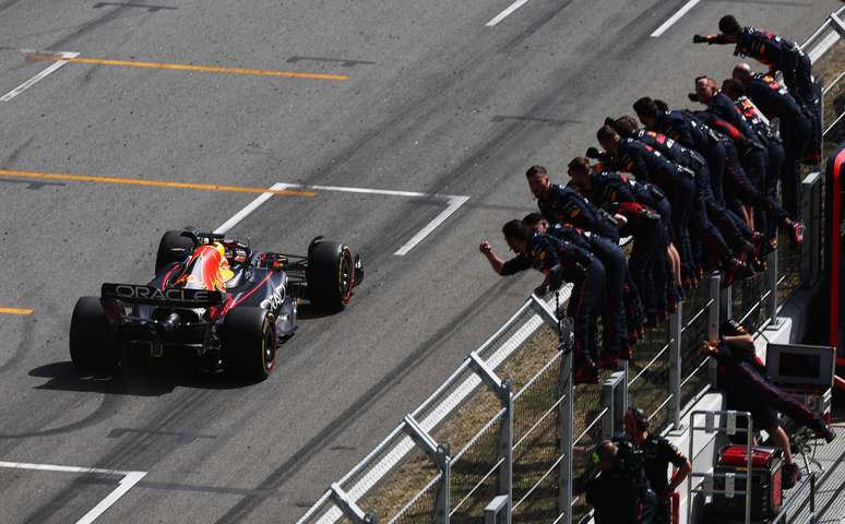 Max Verstappen conquistou a vitória no GP da Espanha 