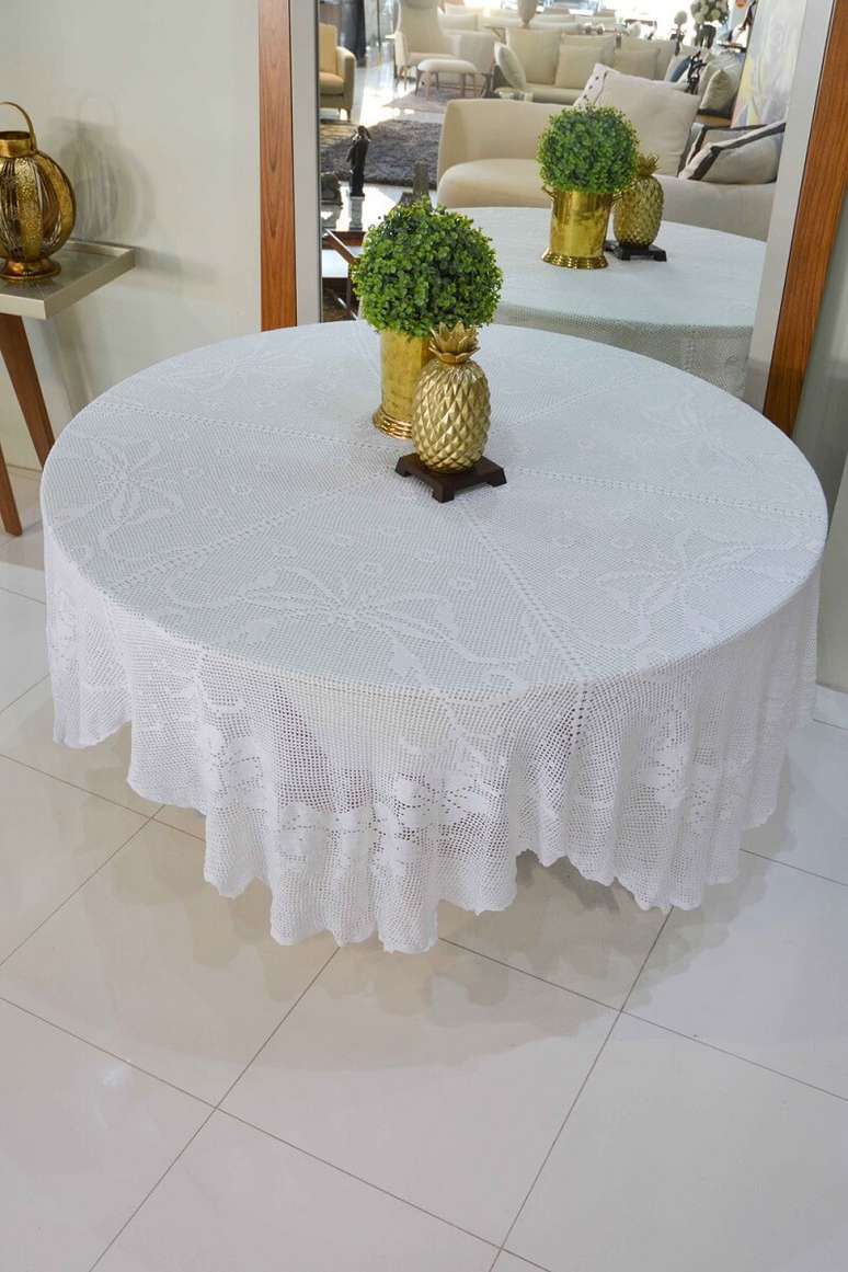 4. Modelo de Toalha de Mesa Pétala. Fonte: Círculo S/A