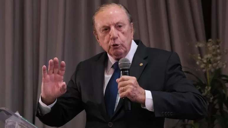 Jos&eacute; Maria Eymael concorre pela sexta vez