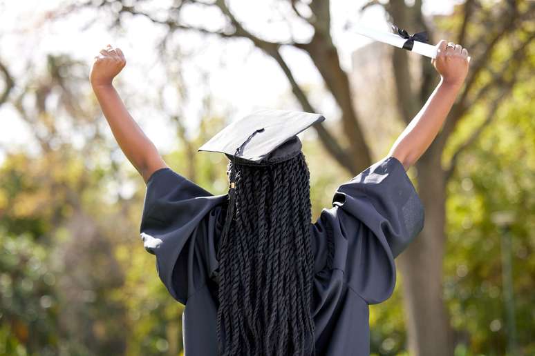 Pensar só em classe não é suficiente para resolver os problemas raciais