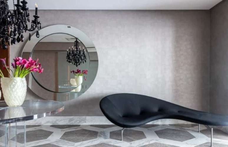 34. Hall de entrada com cores frias &ndash; Foto Marilia Veiga Interiores