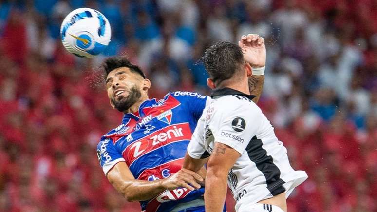 Fortaleza precisa de um empate para avançar no torneio (Foto: Thiago Gadelha / AFP)