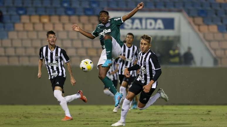 Endrick foi um dos destaques na classificação do Palmeiras (Foto: Fabio Menotti/SE Palmeiras)