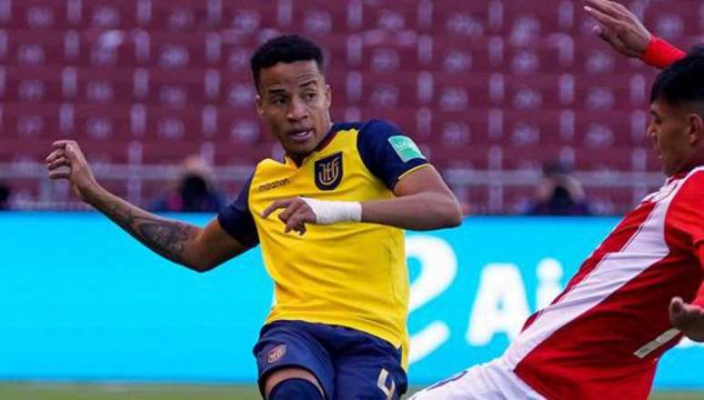 Byron Castillo participou de jogos do Equador nas Eliminatórios da Copa (Foto: Divulgação/FEF)