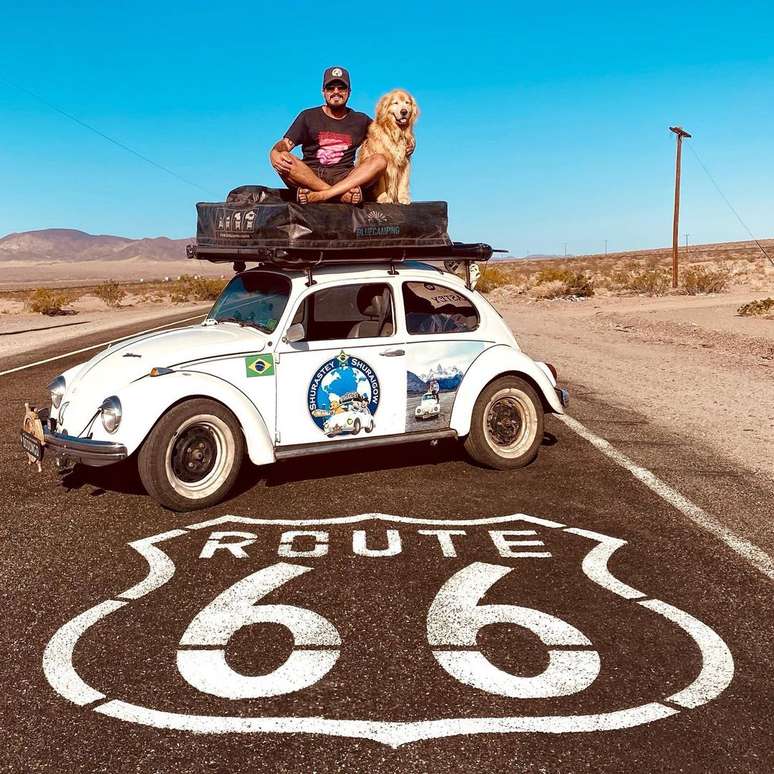 Dupla passou pela mítica estrada Route 66.