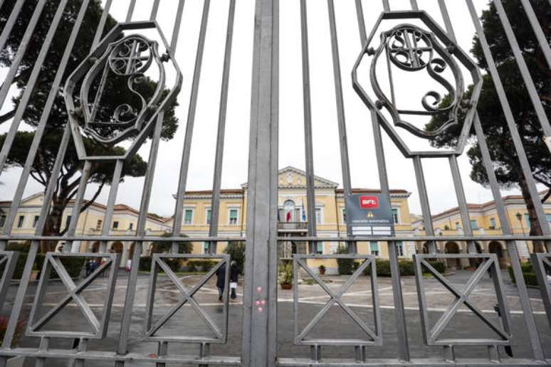 Entrada do Instituto Lazzaro Spallanzani, em Roma