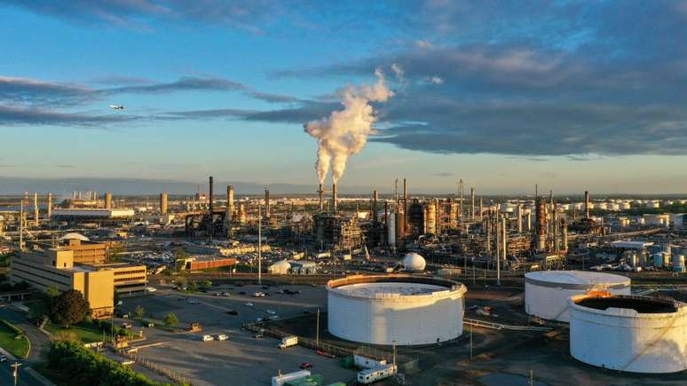 Refinaria Phillips 66 em Nova Jersey, Estados Unidos