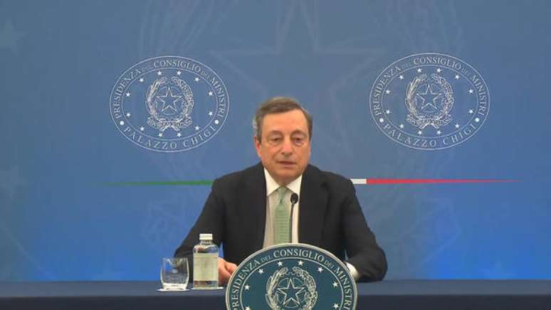 Draghi concede coletiva de imprensa sobre conversa com Putin