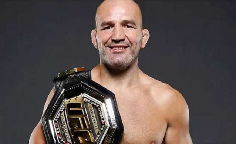 Glover Teixeira evitou estipular uma data para se aposentar do MMA (Foto: Reprodução/UFC)