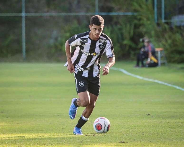 Sapata em ação com a camisa do Botafogo pela Taça Guanabara Sub-20 (Divulgação/Botafogo)