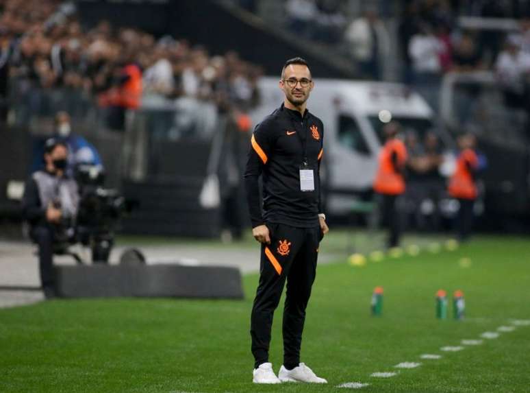 Filipe Almeida comandou o Corinthians no empate com o Always Ready (Foto: Rodrigo Coca/Ag.Corinthians)