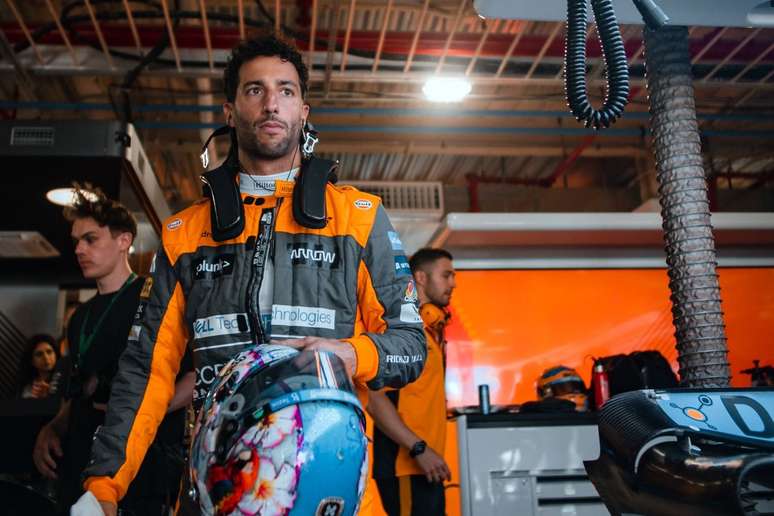 Daniel Ricciardo falou sobre as críticas feitas recentemente pelo CEO da McLaren, Zak Brown 