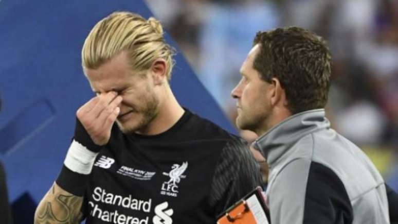 Goleiro Karius está à disposição de Klopp, mas é terceiro reserva hoje (Foto: PAUL ELLIS / AFP)