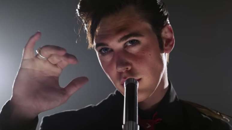 Austin Butler como Elvis Presley em "Elvis" |