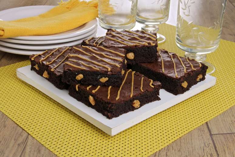 Brownie de doce de leite com am&ecirc;ndoas &ndash; Foto: Reprodu&ccedil;&atilde;o