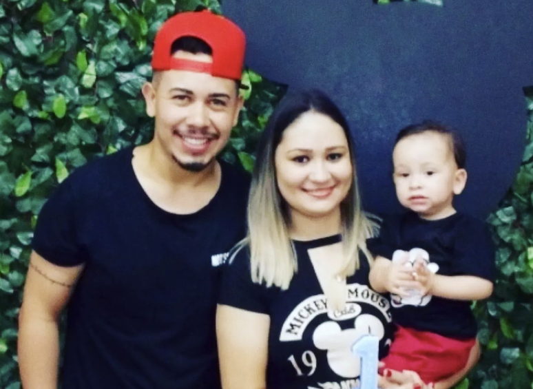 Cantor sertanejo, esposa e filho morrem em acidente de carro em MG