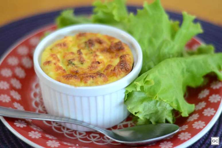 Sufl&ecirc; low carb de queijo &ndash; Foto: Guia da Cozinha