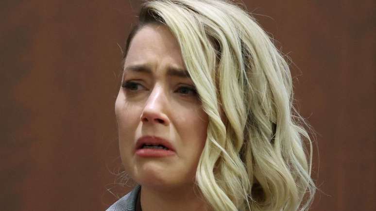 Amber Heard disse que recebe diversas ameaças de morte pela internet todos os dias