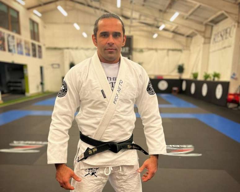 Neto Nunes vem se tornando referência em Jiu-Jitsu na Inglaterra (Foto: Arquivo pessoal)