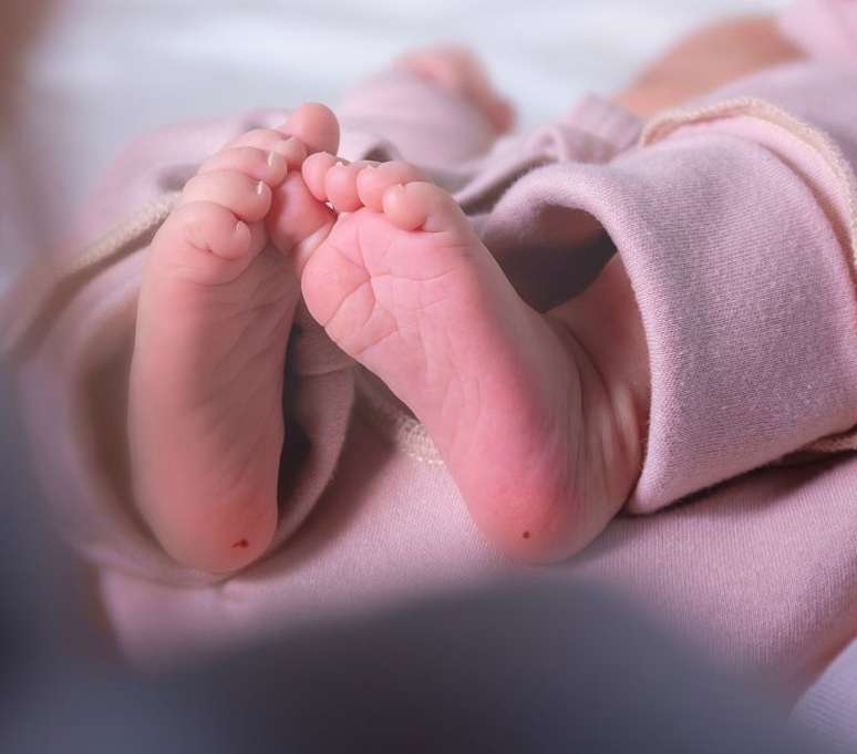 O teste do pezinho ampliado ser&aacute; ofertado em hospitais da rede p&uacute;blica e privada do pa&iacute;s 